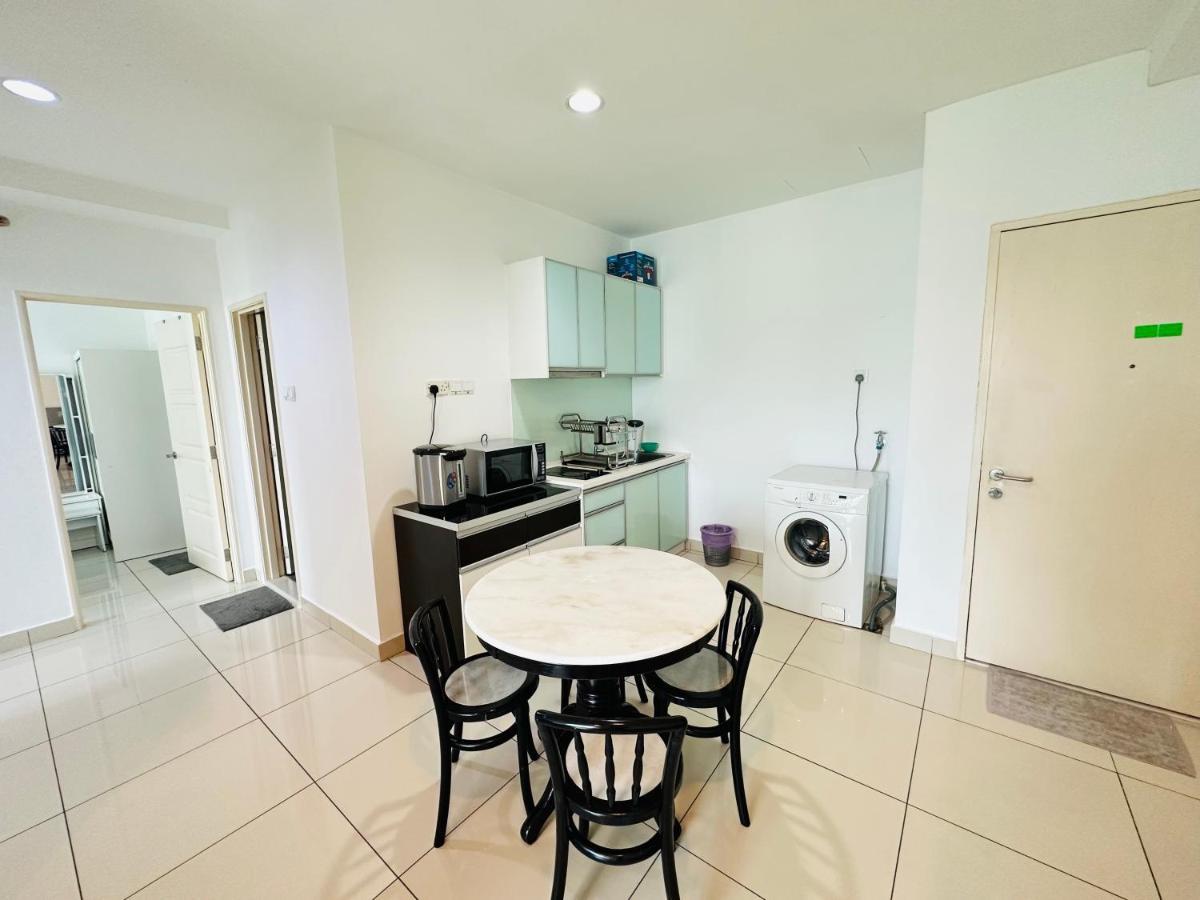 Cozy Seaview Penang Homestay @ Gurney Pulau Pinang George Town Extérieur photo